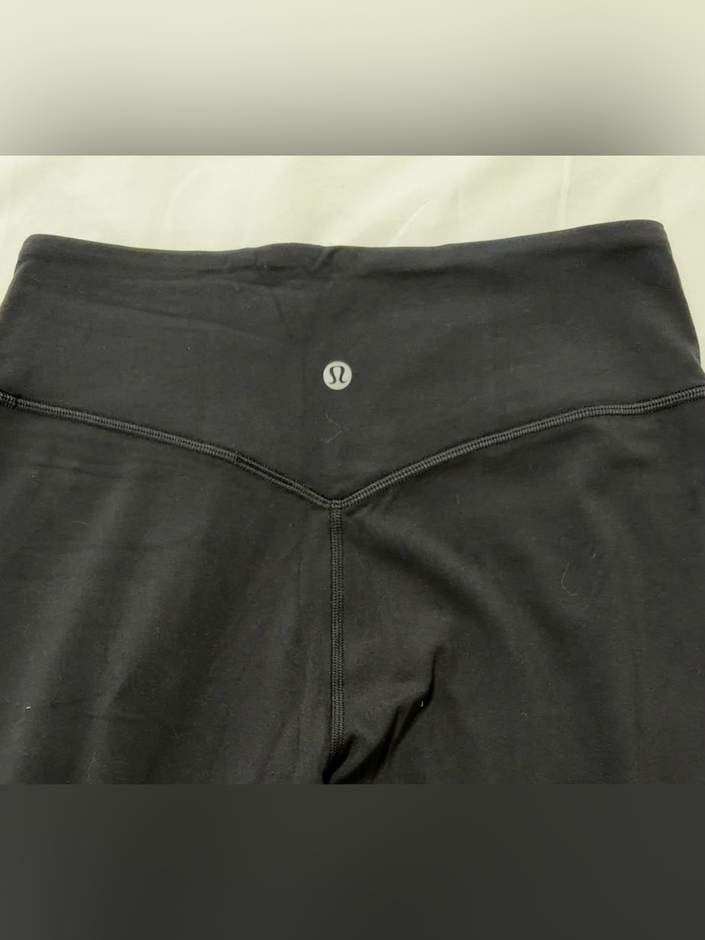 NWT*LULULEMON*SIZE 6* ALIGN HIGH RISE JOGGER*AUTHENTIC*BLACK*$118 RETAIL*25” LNG - Picture 10 of 16